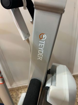Grúa eléctrica estrecha Liftey 150 kg