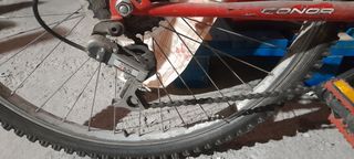 Bicicleta y casco