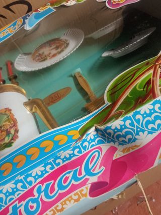 Cacharritos antiguos. Juego de merienda