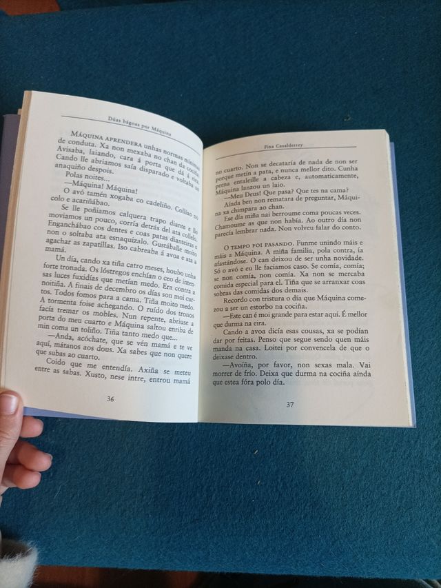 Libro dúas bagoas por máquina