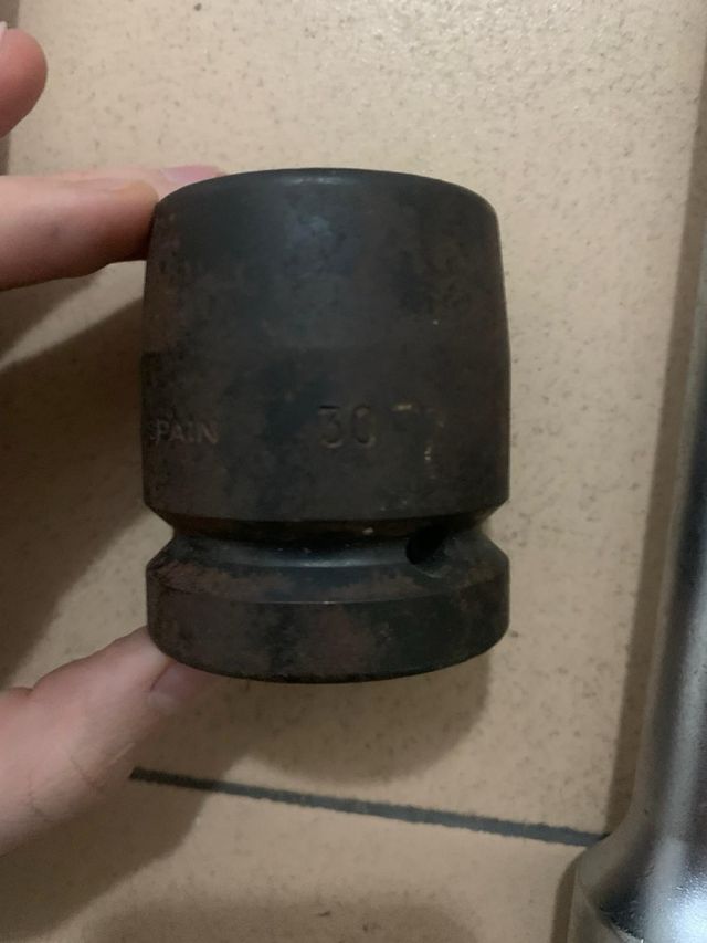 Llave de desmontaje de ruedas de CAMIÓN