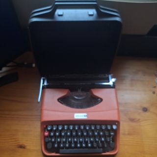 Máquina de escribir Uderwood 19