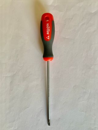 ALYCO CONJUNTO MARTILLO Y DESTORNILLADOR