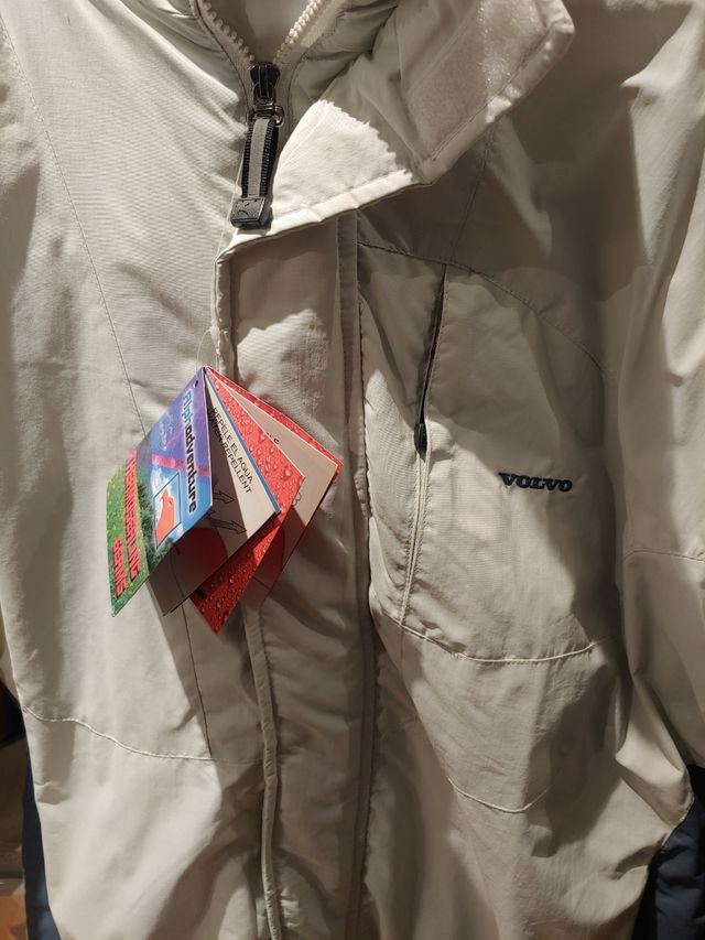 Chaqueton impermeable. Nuevo