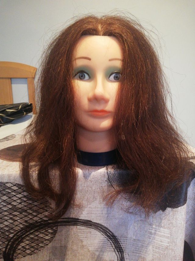 Muñeca prácticas peluqueria