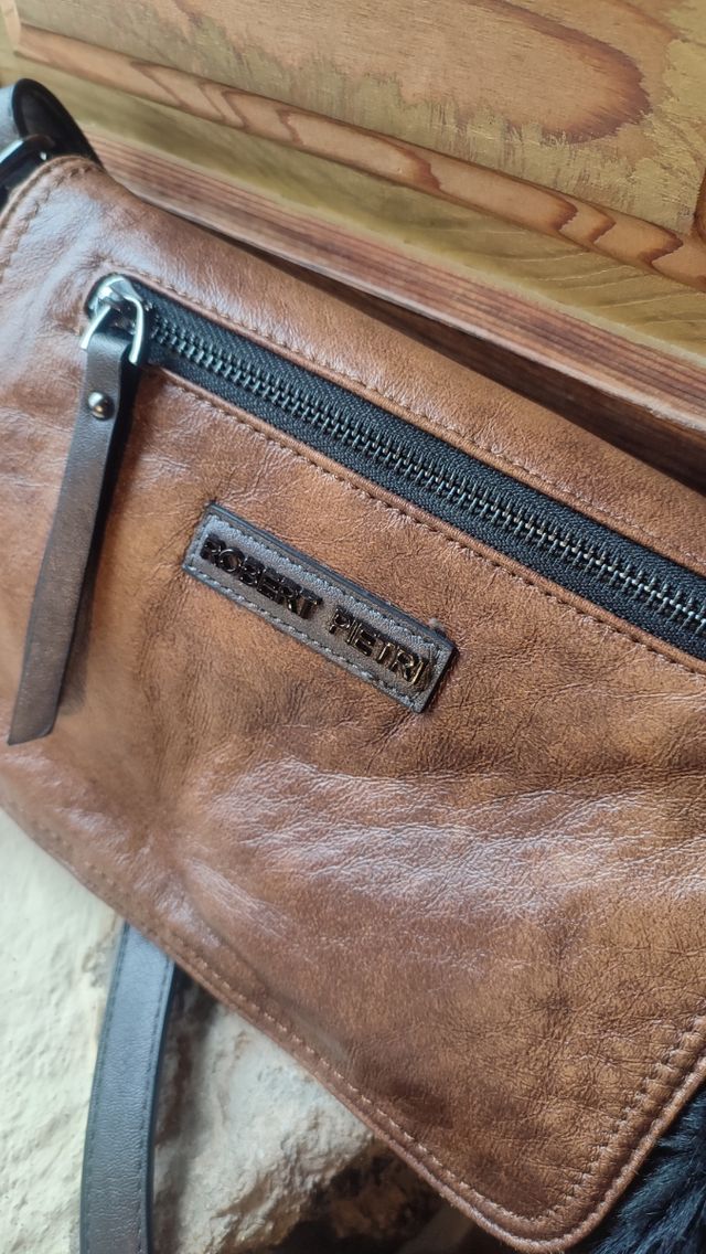 Bolso Robert Pietri