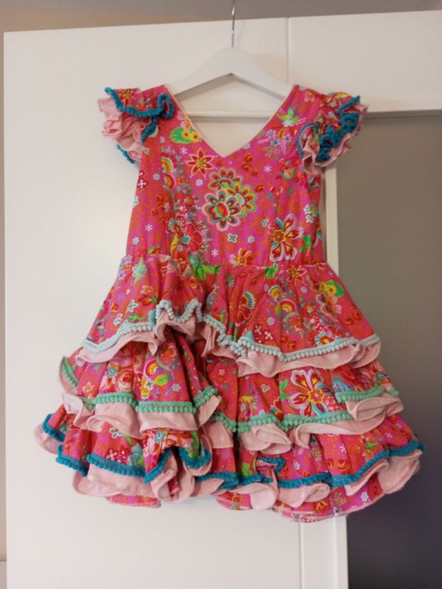 Traje de flamenca talla 2 años