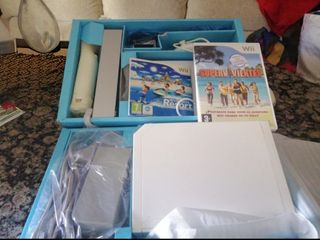 Consola wii, tabla fit y juegos