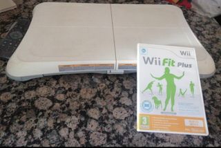 Consola wii, tabla fit y juegos
