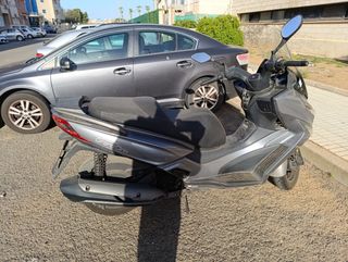 Kymco Grand Dink 300