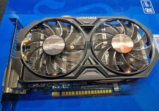 Gigabyte NVidia GTX-750 Ti 2Gb Excelente estado
