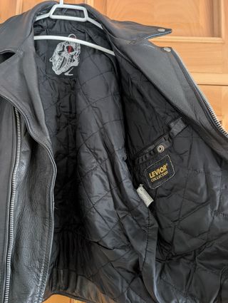 Chaqueta cuero auténtico de moto