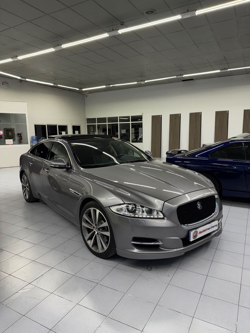 Jaguar XJ 3.0 130.000km - foto 1