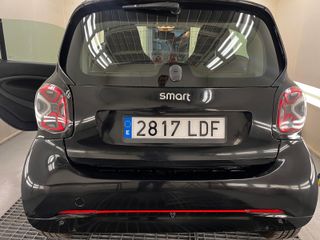 smart EQ fortwo 2019