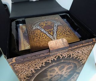 Assassins creed mirage collectors case