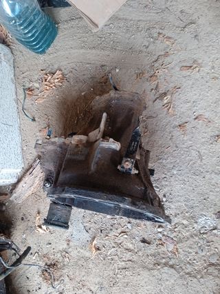 Caja de cambios Ford fiesta 1.3 1995