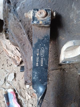 Caja de cambios Ford fiesta 1.3 1995
