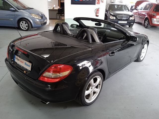Mercedes-Benz SLK 350 cabrio 272 c.v un juguete