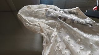 Camisón raso y encajes bolillos muy antiguo