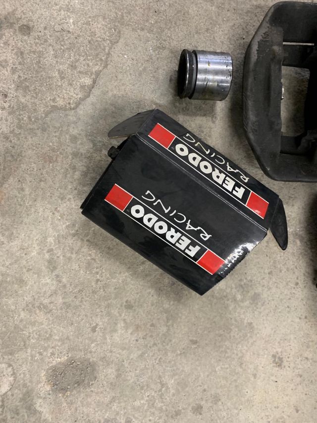 Conjunto frenada trasera Porsche 924