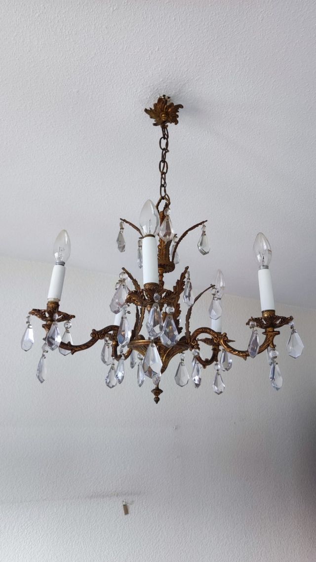 Preciosa lampara antigua