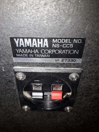 Altavoces yamaha