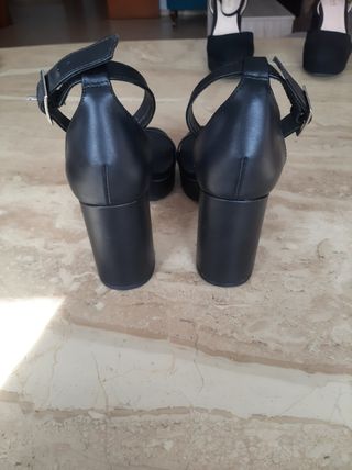 Zapatos negros 