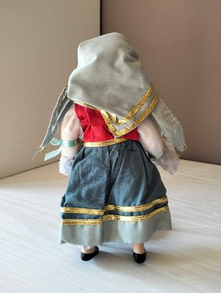 Bambolina in ceramica - Cechia