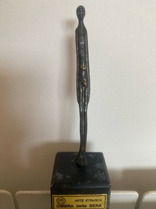 Figura ARTE ETRUSCA DE BRONCE