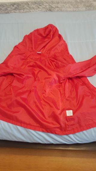 Casaco impermeável vermelhos