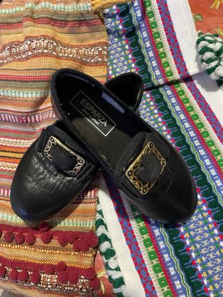 Zapatos fallero talla 32 negros como nuevos