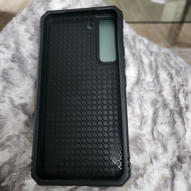 FUNDA.  Telfno.  S 22