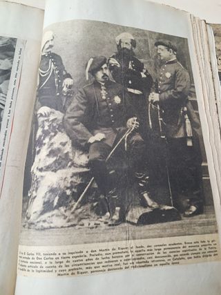 Recortes periódico antiguo de Guerra