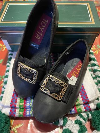 Zapatos fallero talla 26 negro