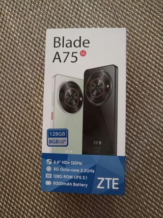 Teléfono móvil Blade A75 ZTE