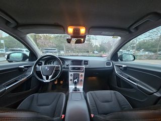Volvo V60 cross country 2017