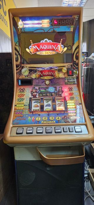 Maquina tragaperras Maquina del tiempo