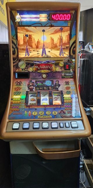 Maquina tragaperras Maquina del tiempo