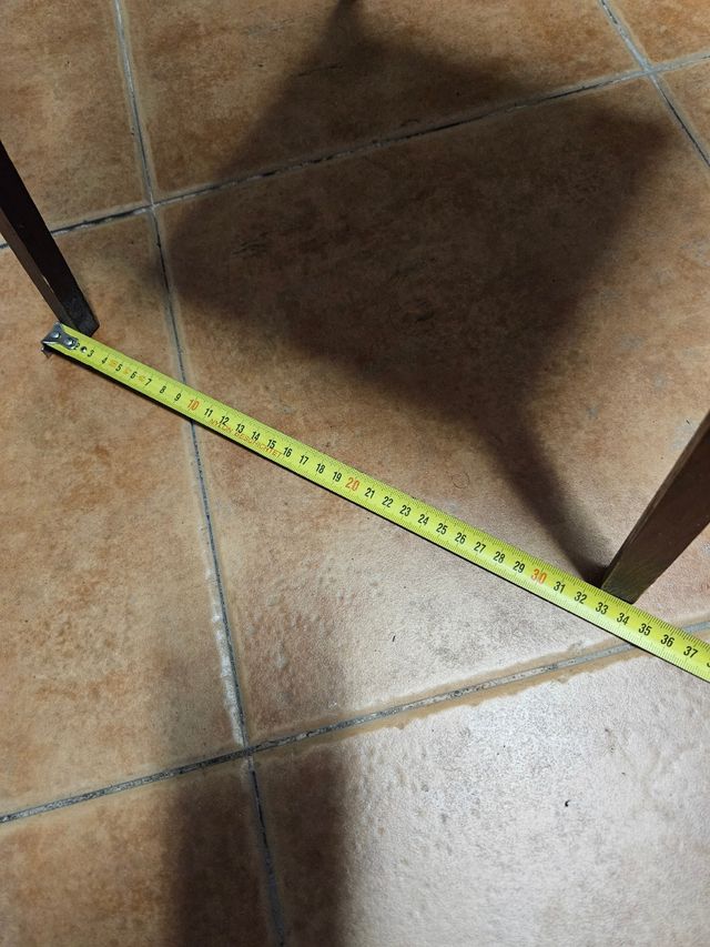 Peana macetero antigua.