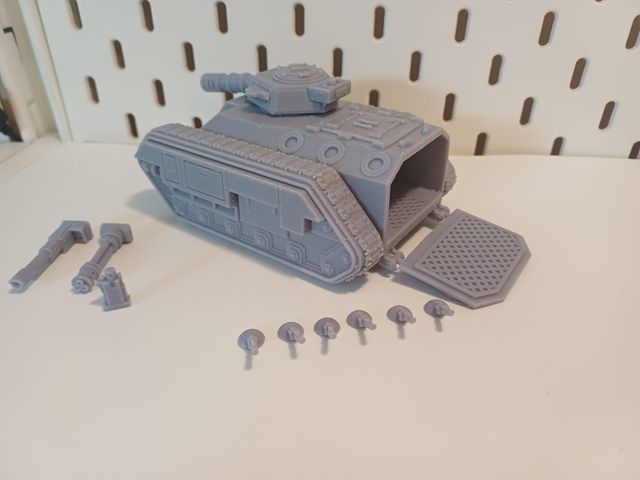 Tanque de transporte de tropas -Martillo de guerra