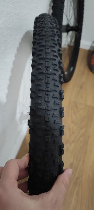 Rueda delantera bici