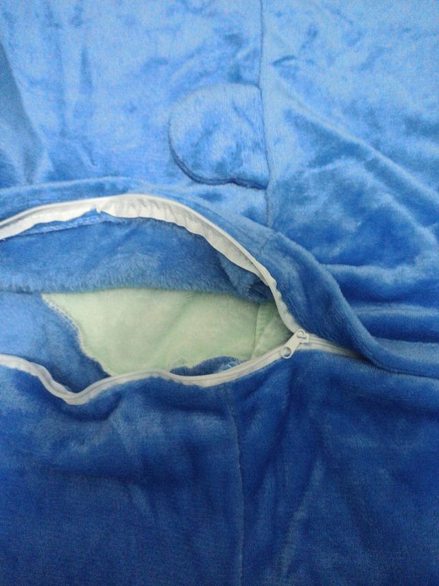 Pijama niño -a talla S. 