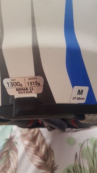 Mono moto,casco y botas.