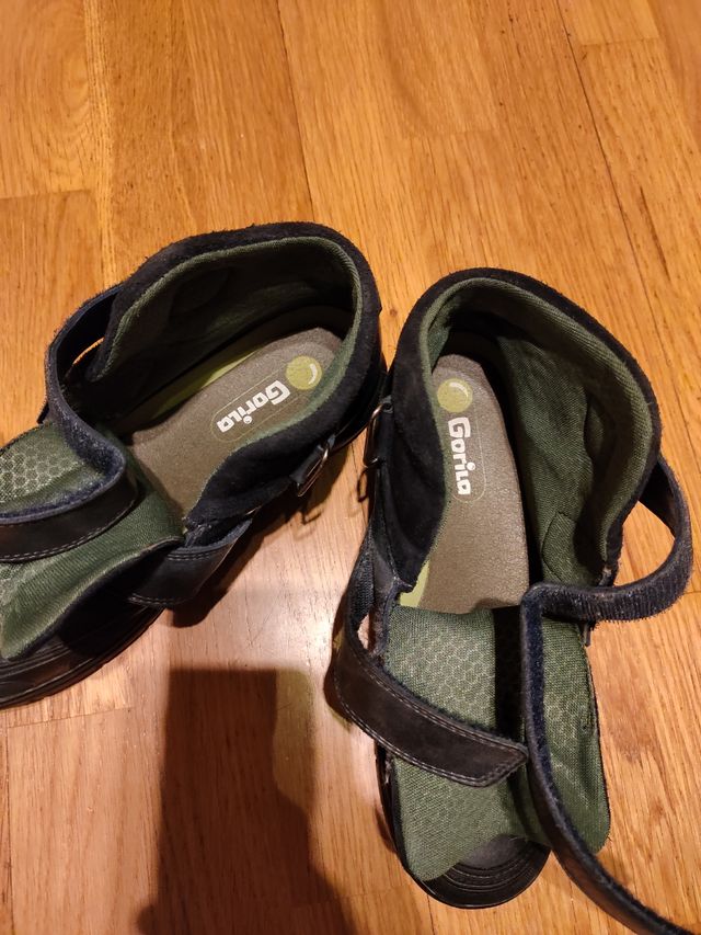 Zapatos botas uniforme niño T- 40