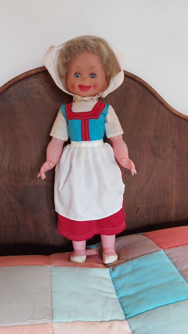 Muñeca antigua