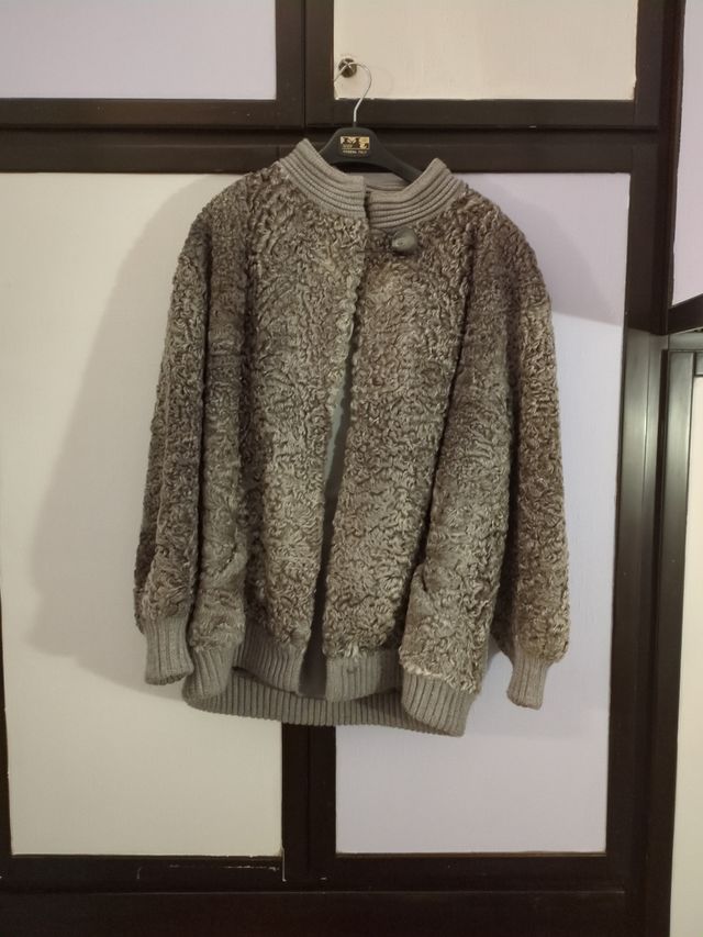 Pelliccia vintage con inserti in maglia