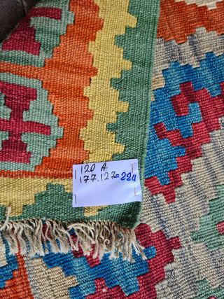 Tappeti orientali annodati a mano