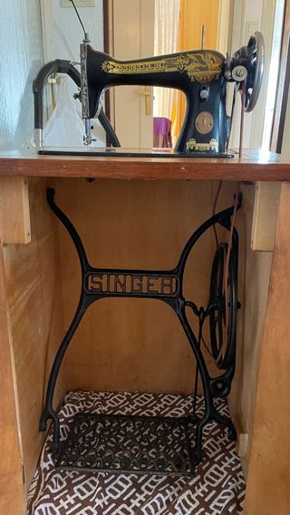 Máquina de coser antigua
