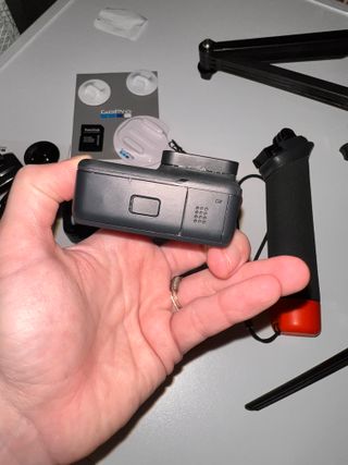 Cámara deportiva: GoPro Hero 7 y accesorios