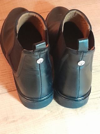 Botines de piel